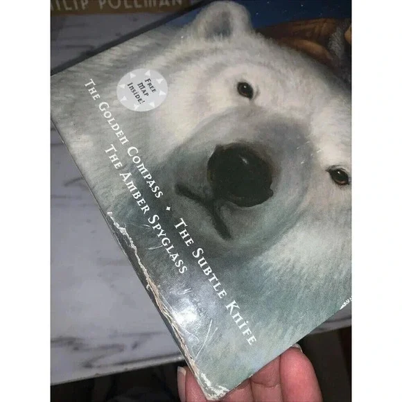 His Dark Materials Ser.: His Dark Materials 3-Book Hardcover Boxed Set : The... - Picture 7 of 16